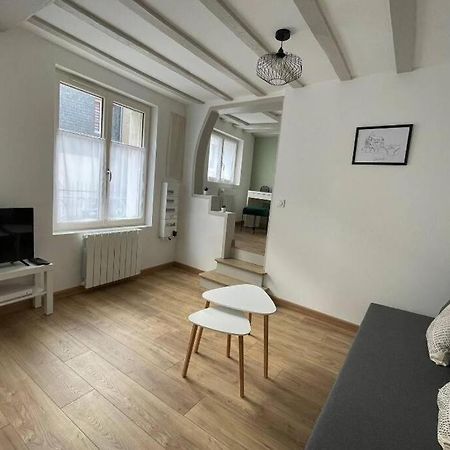 Centre-Ville : Maison De Charme - Secteur Calme Λαβάλ Εξωτερικό φωτογραφία