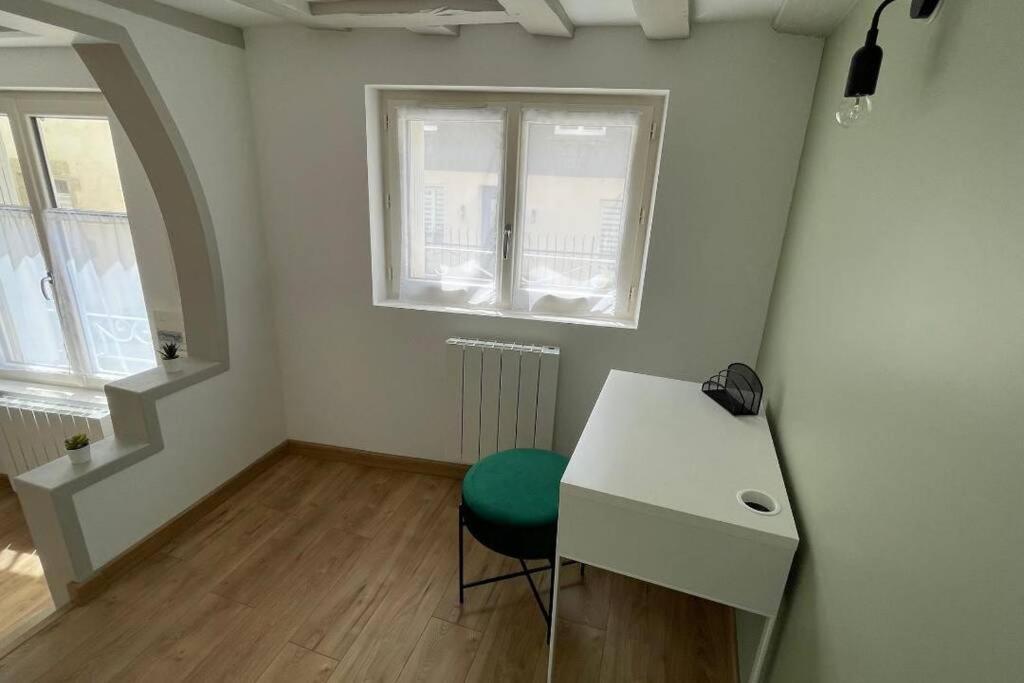 Centre-Ville : Maison De Charme - Secteur Calme Λαβάλ Εξωτερικό φωτογραφία